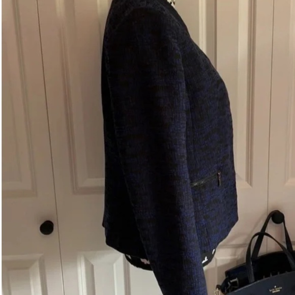 Open front Jacket - Picture 3 of 12